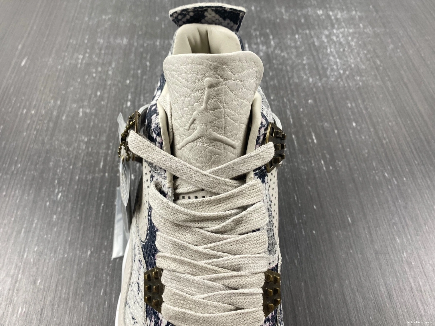 - 819139-030 4 Retro Jordan Snakeskin 0131